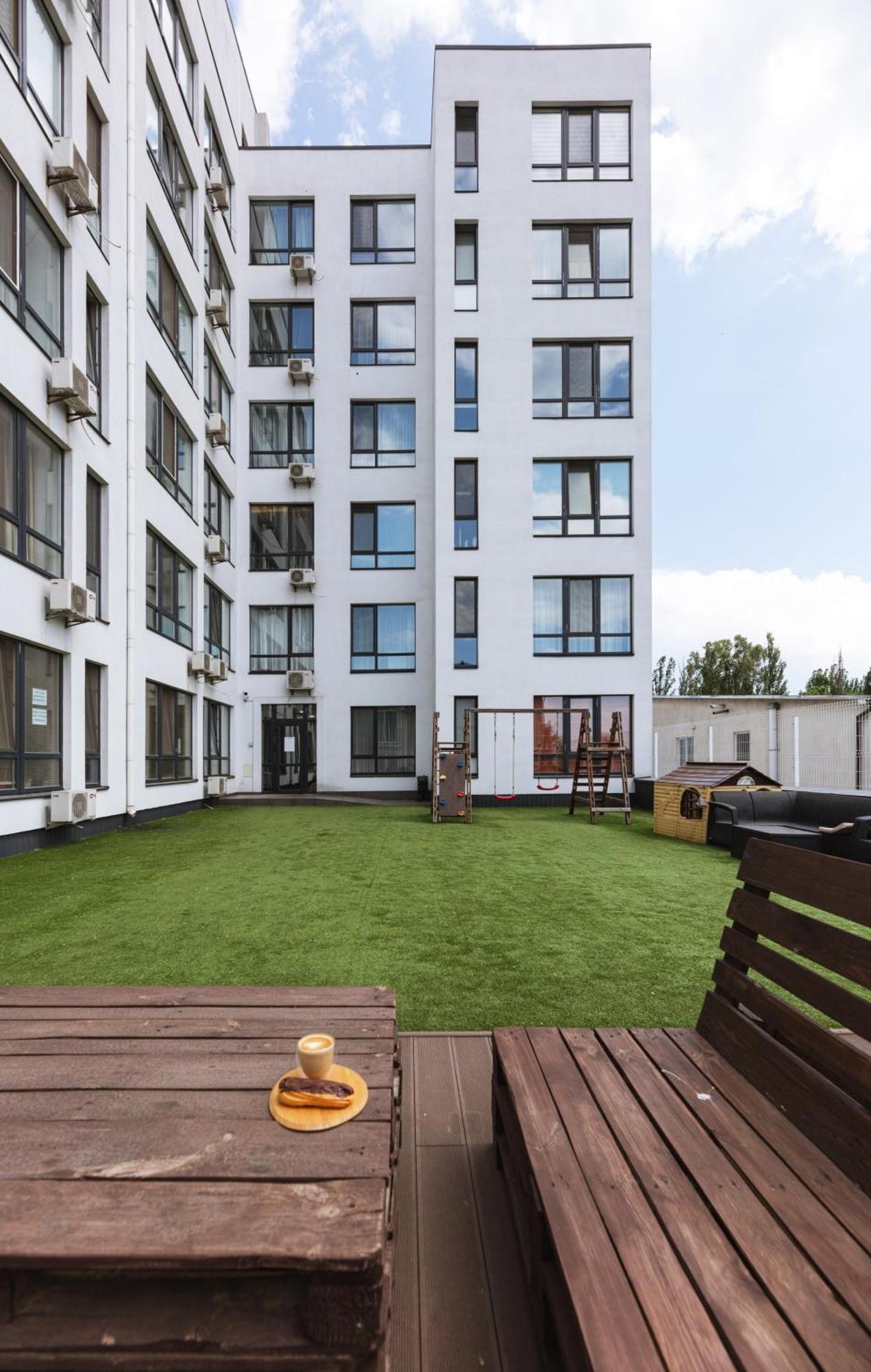 Nyvky Like Home - Studio - Apt 35 Kijev Kültér fotó