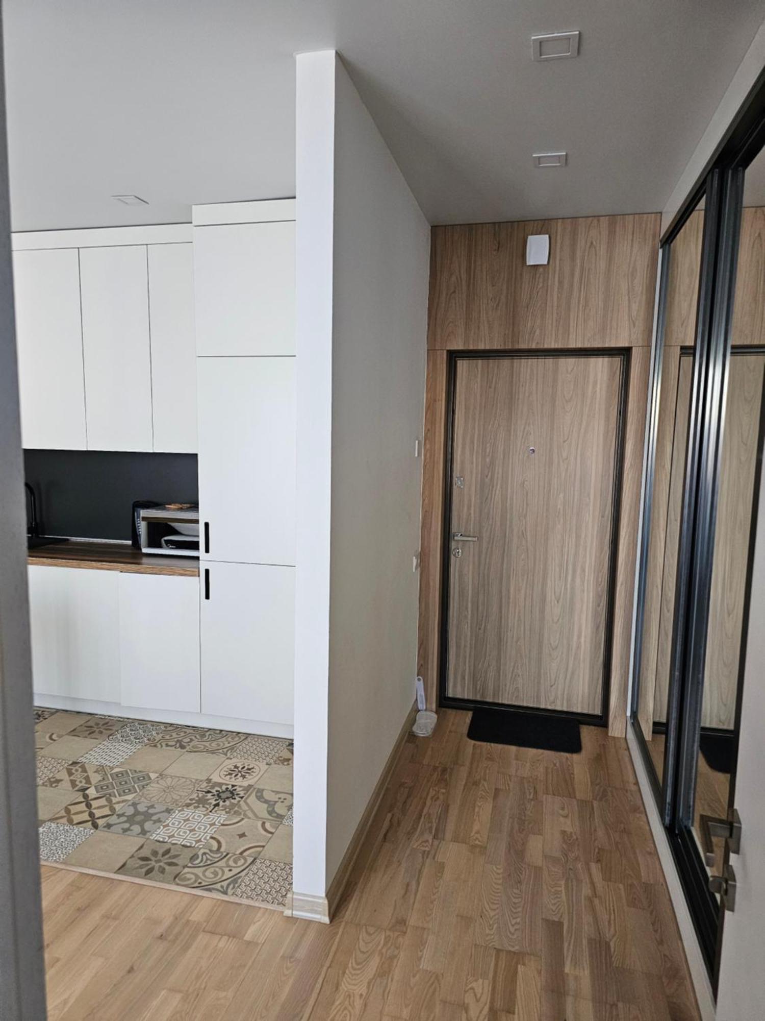 Nyvky Like Home - Studio - Apt 35 Kijev Kültér fotó